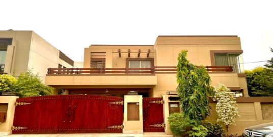 DHA Phase 8 Lahore 1 Kanal Used House for sale