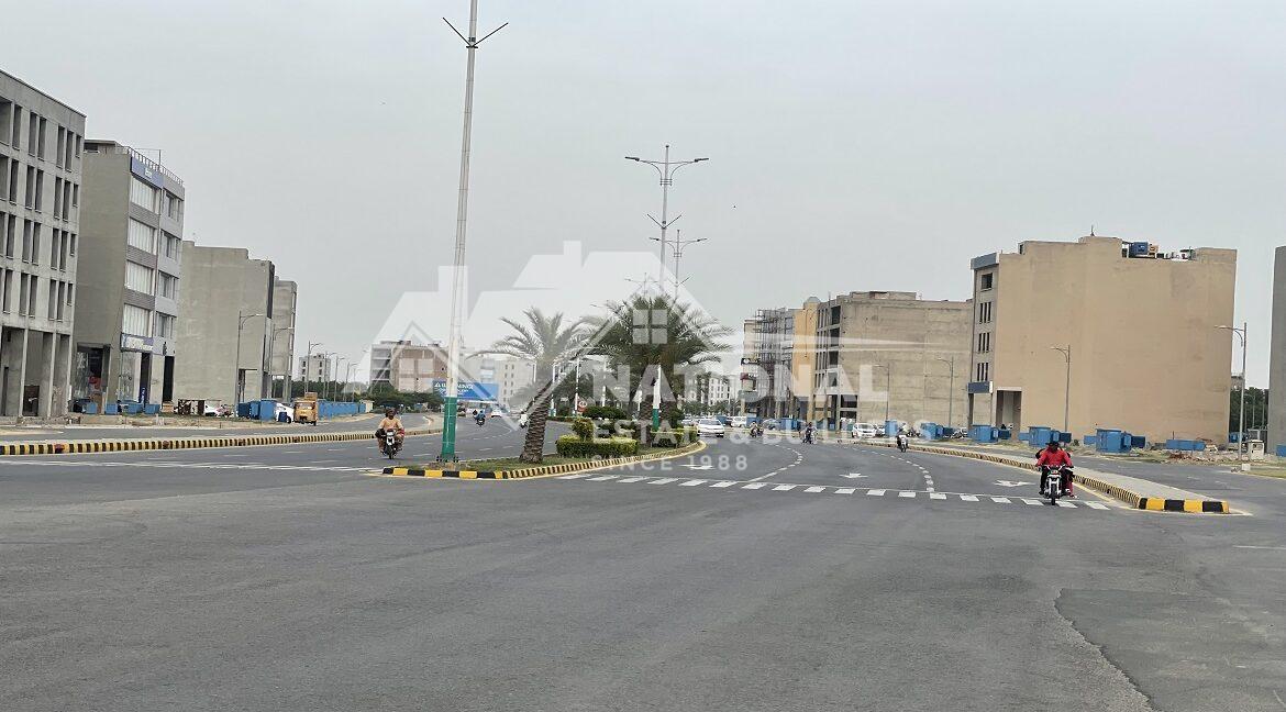 COMMERCIAL BROADWAY PHASE 8 DHA VIEW