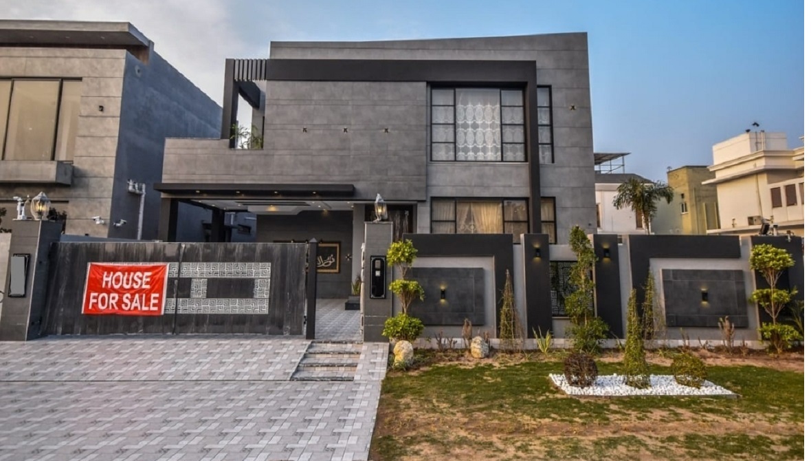 DHA Phase 8 House for Sale